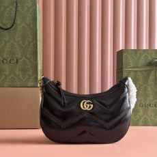 Gucci Hobo Bags